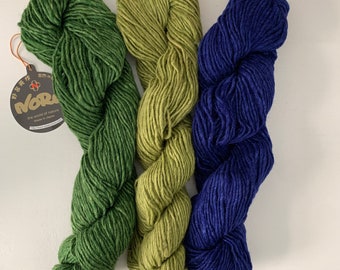 Noro Cash Iroha Yarn - Silk, Lamb&#39;s Wool, Cashmere Goat & Nylon