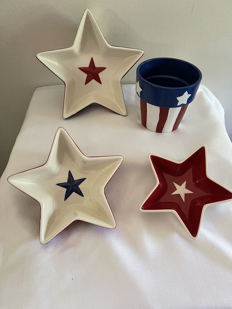 Americana/Red white and blue-flower pot with matching saucer/hand painted/Plant Lover/Home Decor image 2