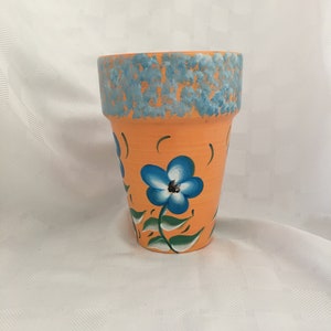 Retro Bright Orange Flower Pot/Blue and White Floral Design/Patio Decor/Picnic table pot/Hostess Gift/Retro Art Flower Pot Art-Hand Painted