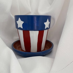 Americana/Red white and blue-flower pot with matching saucer/hand painted/Plant Lover/Home Decor