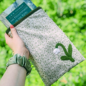 Efflorescing Adventuress Snowdrop Book Sleeve Book Cozy Standard Size