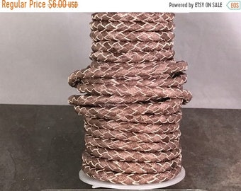 25% OFF 5mm Braided Bolo Genuine Leather Cord - Brown / White Base - 24"