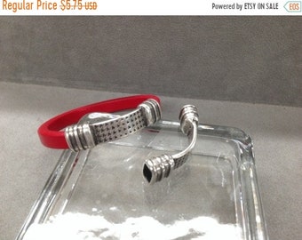 25% OFF Exclusive Houndstooth Long Bar Spacer For 10x6mm Licorice Leather Or 10mm Climbing Cord Antique Silver Z1307 Qty 1