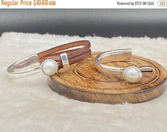 25% OFF New - February Beautiful Cream Pearl Half Cuff Bracelet Set For 5mm Flat Cord - Silver - C3017 - Qty 1