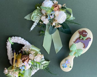 Cadeau chien pour mariée, collier corsage avec brosse et sac à main de friandises/sac de caca, ensemble de toilettage pour chien d'assistance, cadeau de boîte pour animal de compagnie, cadeau pour bébé de fourrure, cadeau pour animal de compagnie