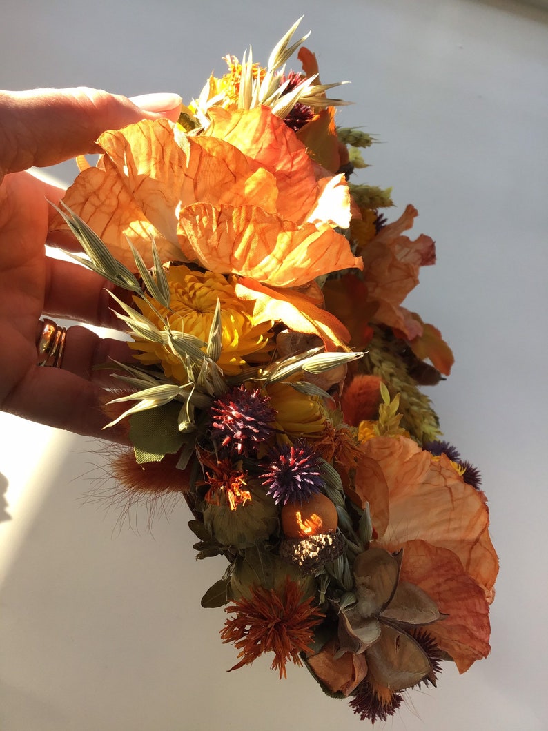 Rustic Garland Wall Hanger A Wreath of Silk and Dried Flowers Wall Flower Arrangment in Autumnal Colours Door Hanger Cottage Chic Dec