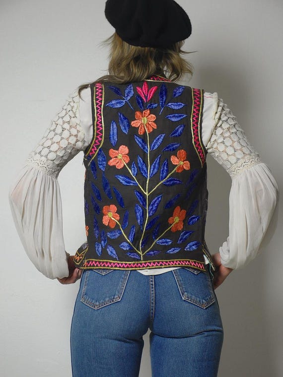 1960's Hungarian Matyo Embroidered Vest - image 3