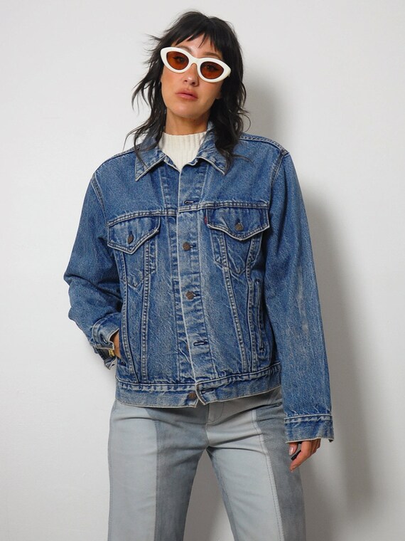 Faded Levi's Jean Jacket - image 6