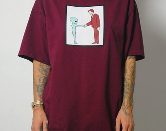 1993 Helmet Alien Handshake Tshirt - Etsy