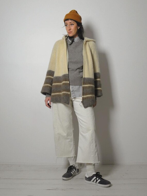 1970's Icelandic Trapeze Coat - image 2