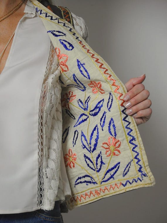 1960's Hungarian Matyo Embroidered Vest - image 9