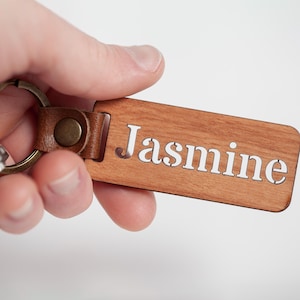 Personalized Wood Keychain with Name Cutout, 1&quot; x 2.5&quot; Custom Wooden Text Keyring, Personalized Gift for Teens, New Drivers, Kid&#39;s House Key
