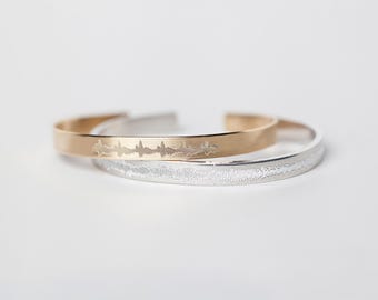 Custom Sound Wave Bracelet, Baby's Heartbeat Gift for New Mom or Grandma, Heartbeat EKG Jewelry, Birth Announcement Cuff