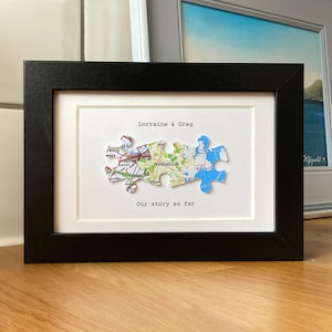 Weltkarte Jigsaw Papier mit DREI Weltkarte. 3D-Papierkarten in einem 13 x 18 cm großen Kastenrahmen. Personalisierte Paare Reise Hochzeitsgeschenk