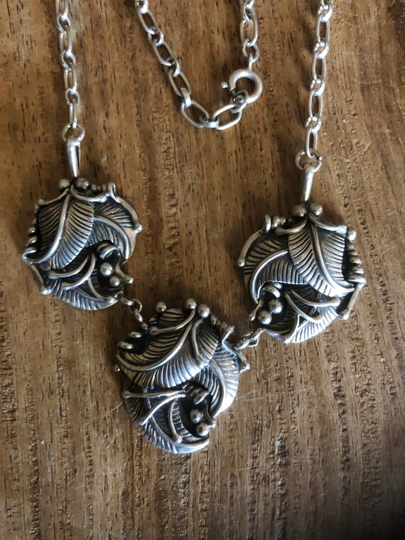 Navajo Sterling Three Concha Necklace Vintage Sig… - image 3