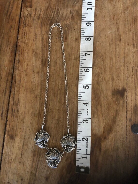 Navajo Sterling Three Concha Necklace Vintage Sig… - image 7