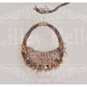Digital Background - Digital Photography Backdrop - Digital Newborn Prop - Newborn Photography - Feathered Vine Hammock with Plain Backdrop