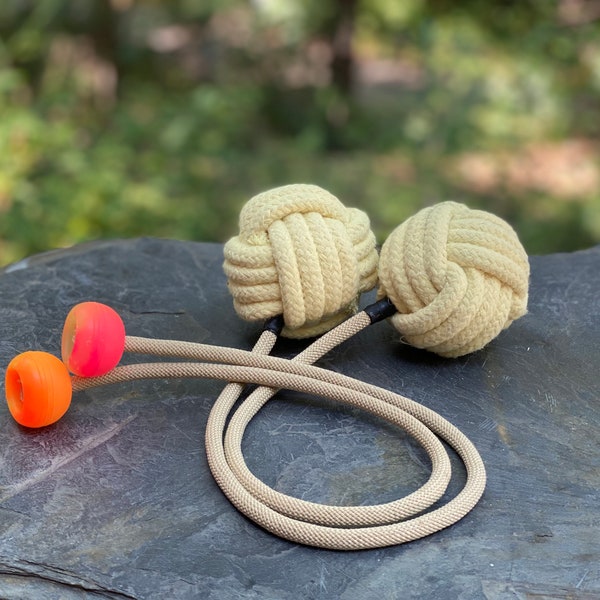 3" Monkey Fist Beginner Fire Poi - Boutons sélectionnés (option économique)