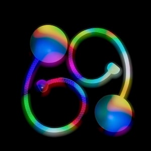 Peut inclure: Un design abstrait coloré avec trois cercles reliés par une ligne arc-en-ciel. Les cercles sont irisés et ont une palette de couleurs bleu, vert et jaune.