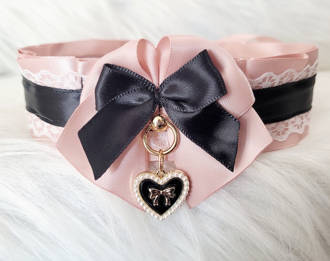 Lolita Kitty Choker | Vanilla Pink, Black, & White Cosplay Collar - Etsy
