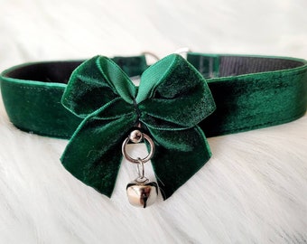 Dark Green Classic Velvet Collar | Velvet Green Choker | Plus size friendly Green kitty collar