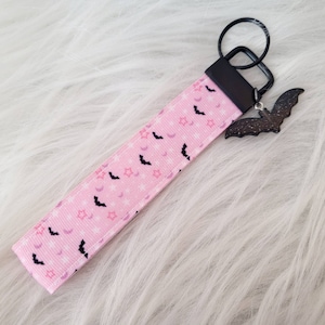 Pastel goth kawaii keychain keyfob lanyard bat moon stars pink purple