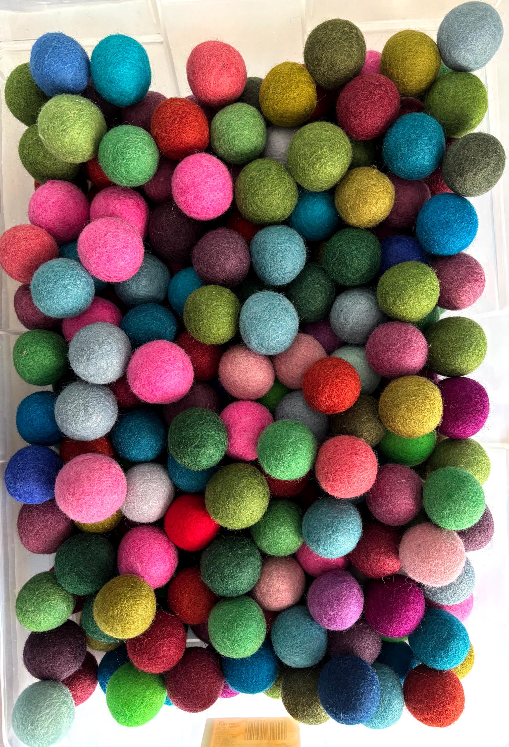4 Cm Mixed Color Wool Felt Ball Packets: DIY Craft Supplies + More - Etsy