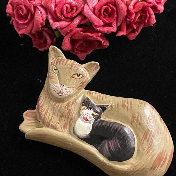 Vintage Cat Brooch, Wooden Cat Brooch, Feline Pin, Gift for Her, For Mother Wife Daughter, TabbyCat Lover Pin, Kitten Pin, Handmade Cat Pin