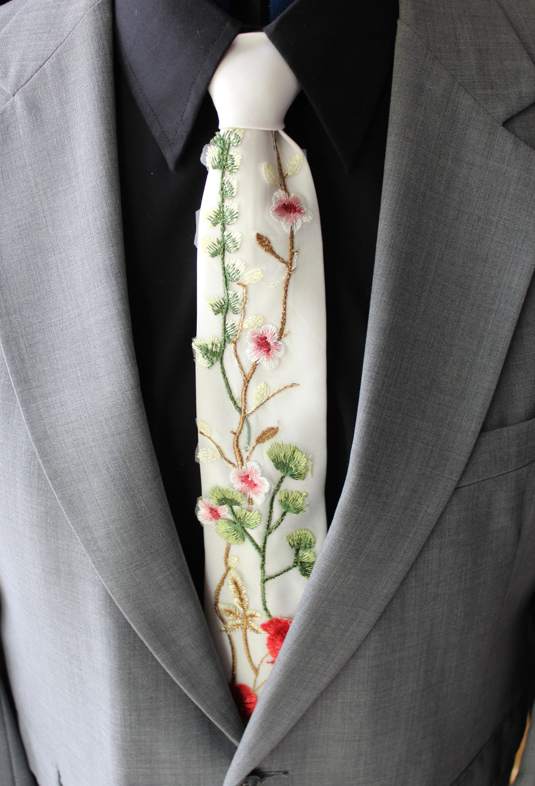 white tie for groom