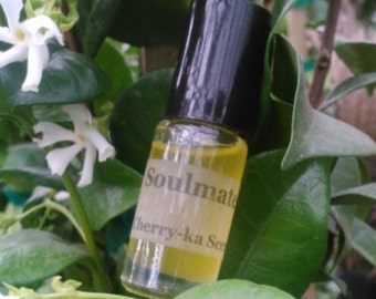 Amethyst Mountains fragrance (Caramel, lavender, rose, spice, orange)