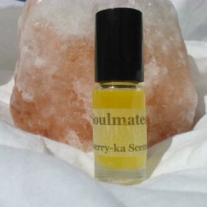 Southwestern Gothic Vampire, favoured by Black Hats (brown musk, amber, sage, leather, opoponax)