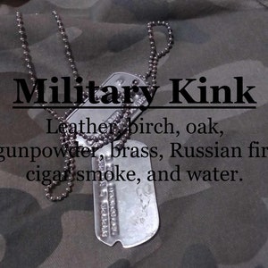 Militärischer Kinck-Duft (Leder, Birke, Eiche, Schießpulver, Messing, russische Tanne, Zigarrenrauch, Wasser)