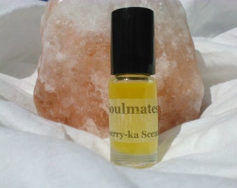 Red Bottoms, Blue Helm (Ocean, gardenia, neroli, eucalyptus, citrus, cedar, pink pepper, leather)