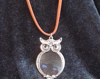 Collier loupe hibou