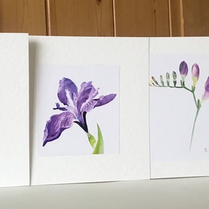 紫 - 美しい手作りの水彩画の花と果物 - あらゆる機会に - グリーティング カード - 彼女への素敵な贈り物。
