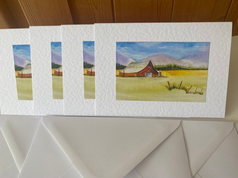 Red Barn in Summer fields Handmade Watercolour Cards imagem 2