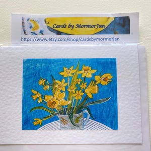 Jonquilles - une nouvelle carte d'anniversaire artistique faite main pour égayer le jour de quelqu'un de spécial