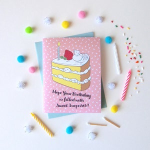 Verjaardagskaart-"Kitty gelaagde cake"-schattige dieren friendshipi liefde