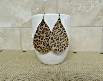 Leopard Leather Drop Earrings//Leather Earrings//Drop Earrings