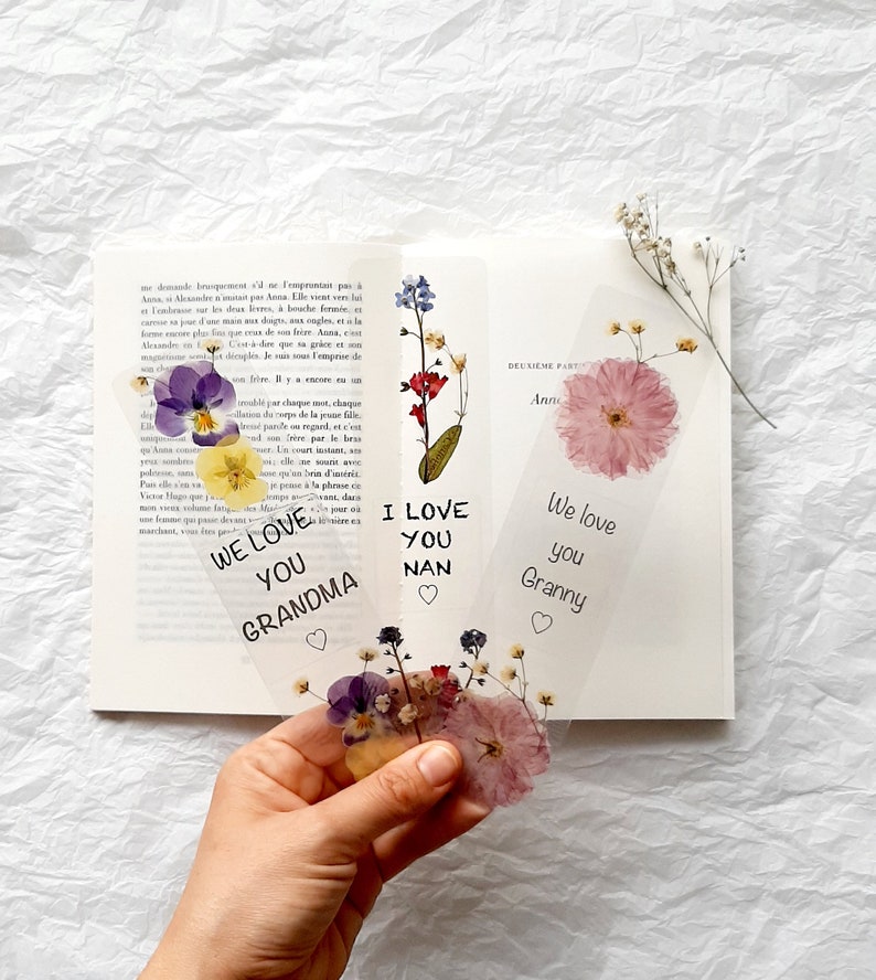 I love you Nana bookmark real pressed flowers granny gift | Etsy