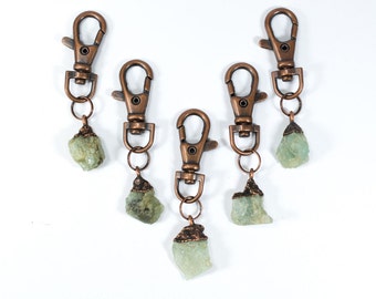 Aquamarine keychain | Raw crystal keychain | Aquamarine crystal key clip | Raw Aquamarine keychain | Rough stone key chain | raw stone gift