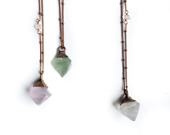 Collar de fluorita cruda / Joyería de fluorita áspera / Colgante de cristal de fluorita / Joyería de octahedro de harina / fluorita púrpura / Fluorita verde