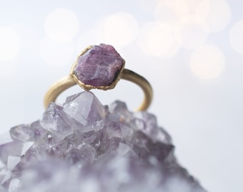 SALE Gold Ruby ring | Red ruby crystal ring | Raw crystal ring | Rough ruby gemstone ring | Gold Ruby Ring