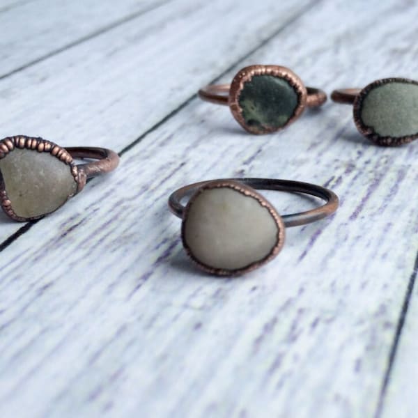 SALE Beach pebble ring | Organic stone stacking ring | Pebble ring | Organic stone jewelry | Ocean pebble ring