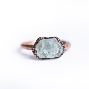 Blue topaz ring Topaz crystal ring Blue Topaz Ring Raw Topaz crystal ring Topaz and Copper Ring image 6