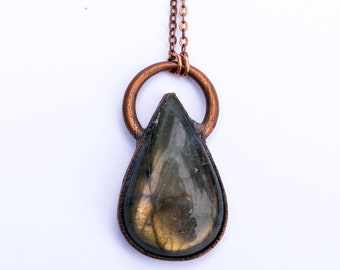 Labradorite necklace | Natural Labradorite necklace | Raw mineral Jewelry | Organic stone jewelry | Labradorite cabochon necklace