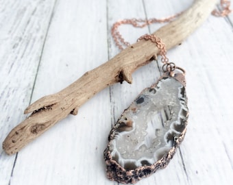 Druzy agate necklace | Geode jewelry | Geode druzy crystal necklace | Geode agate necklace | Natural agate necklace | Agate stone necklace