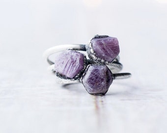 Oxidized Silver Ruby ring | Red ruby crystal ring | Raw crystal ring | Rough ruby gemstone ring | Oxidized Silver Ruby Ring