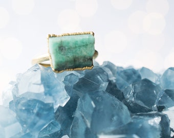 SALE Gold Emerald ring | Rough emerald ring | Raw stone  | Raw emerald jewelry | Raw emerald ring | May birthstone jewelry