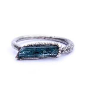 Aquamarine crystal ring | Raw aquamarine ring | March birthstone ring | March Birthstone jewelry | Aquamarine raw crystal ring